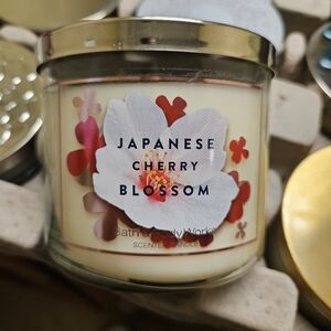 Bath & Body Works 3 Wick Candle Japanese Cherry Blossom Rare Vintage
